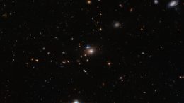 Hubble Views Double Quasar QSO 0957+561
