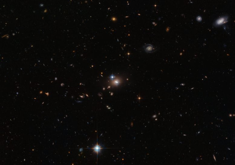 Hubble Views Double Quasar QSO 0957+561