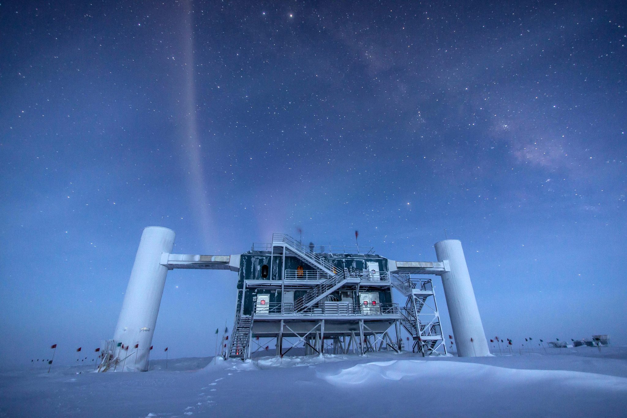 The Telescope in the Ice by Mark Bowen