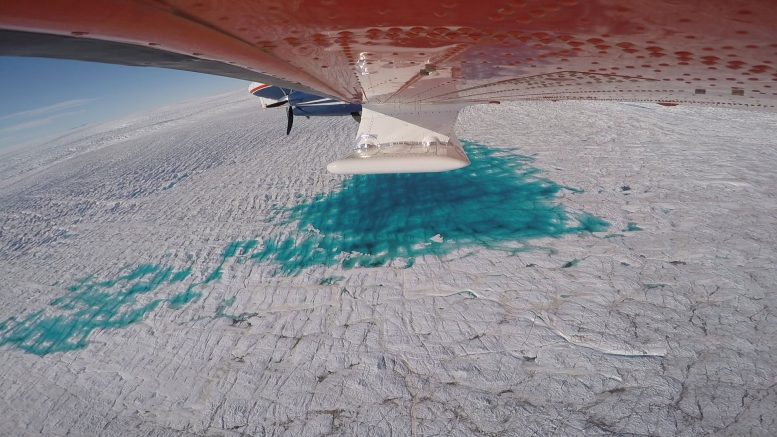 Ice Thickness Measurement Flight Over the 79 Degree North Glacier
