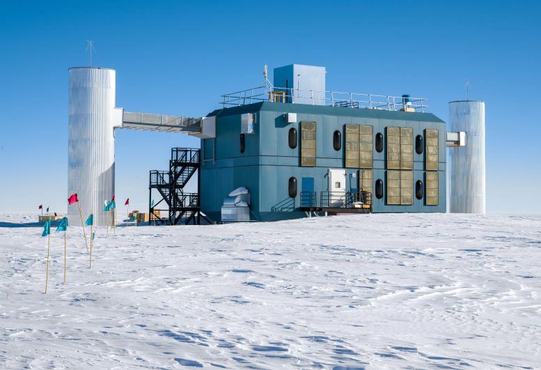 מצפה ניוטרינו IceCube בקוטב הדרומי