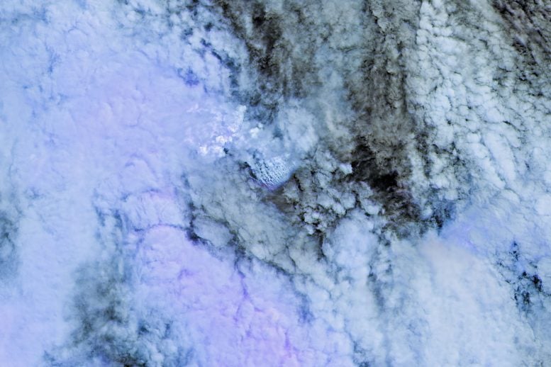 Infrared View of Volcanic Plumes