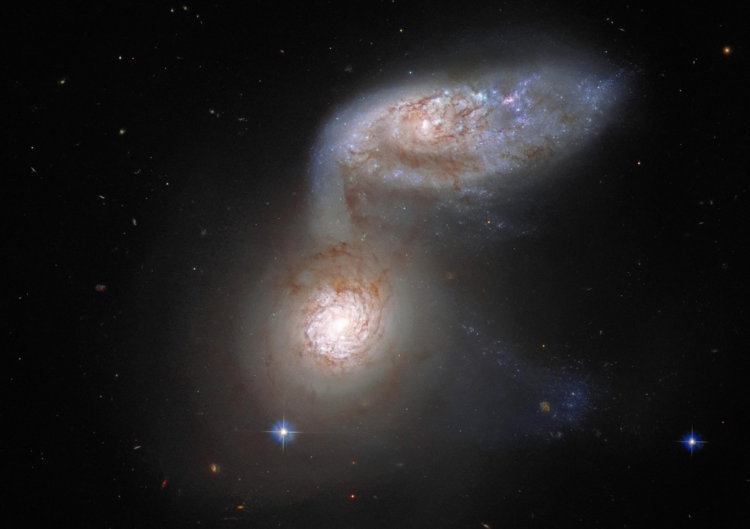 Хаббл слияние галактик