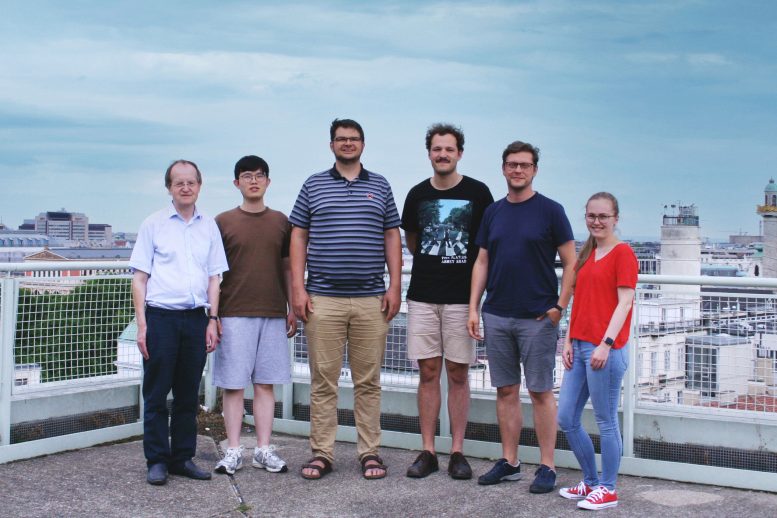 J. Burgd&ouml;rfer, M. Hao, F. Libisch, F. Bl&ouml;dorn, R. Wilhelm and A. Niggas