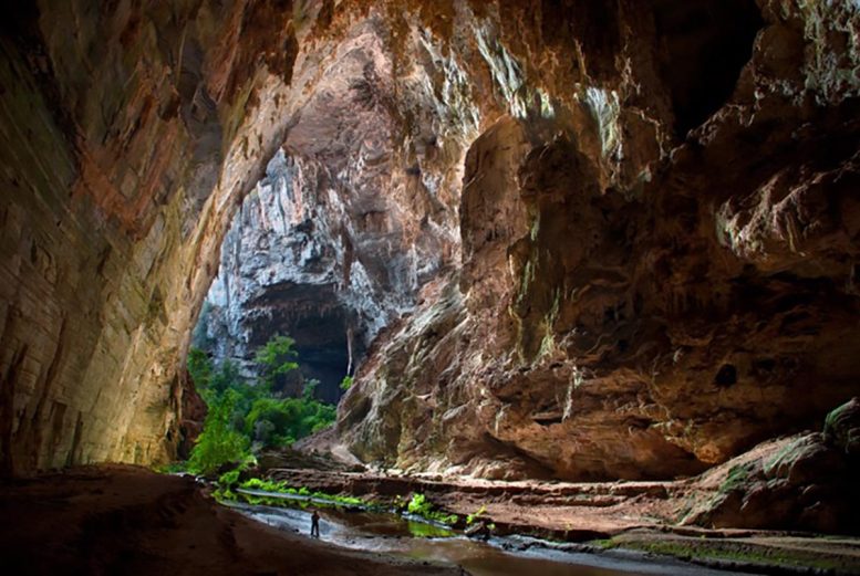 Janelão Cave