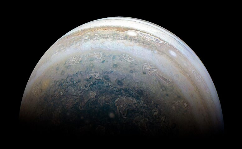 Juno Spacecraft Captures New Image of Jupiter