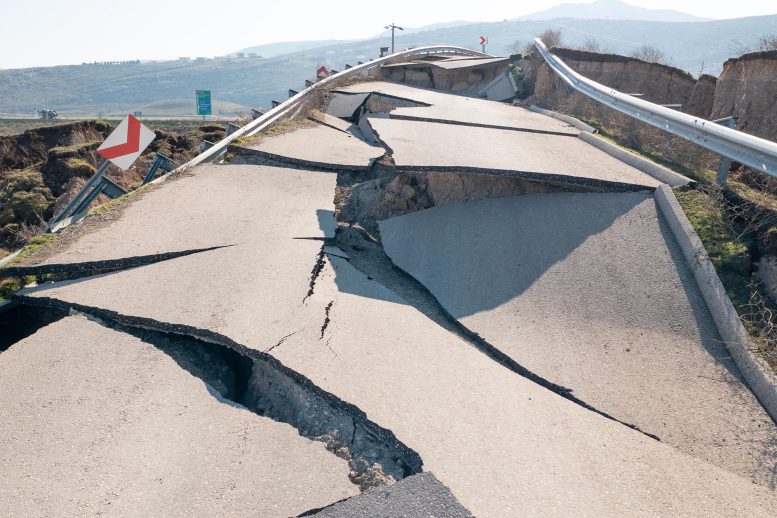 Kahramanmaras Turkey Earthquake Damage Broken Road