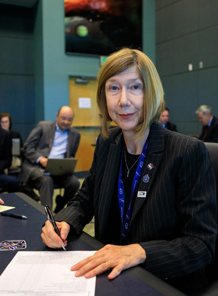 Kathy Lueders es directora asociada de la Dirección de Operaciones Espaciales de la NASA.