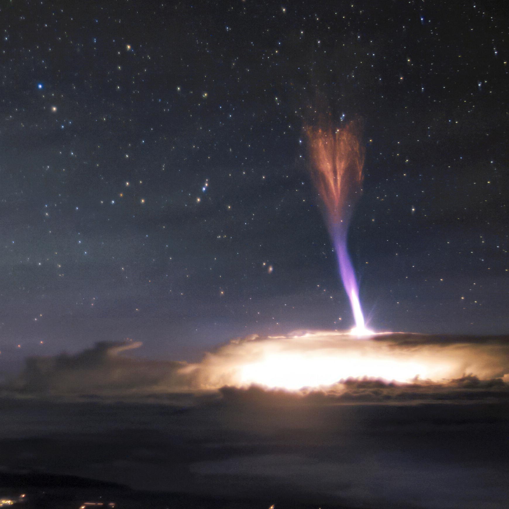 Lightning Bolts From Space Most Powerful Gigantic Jet Lightning Bolt Lightning Bolts From Space Most Powerful Gigantic Jet Lightning Bolt