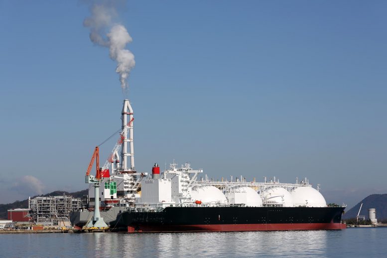 Liquefied Natural Gas Tanker Ship