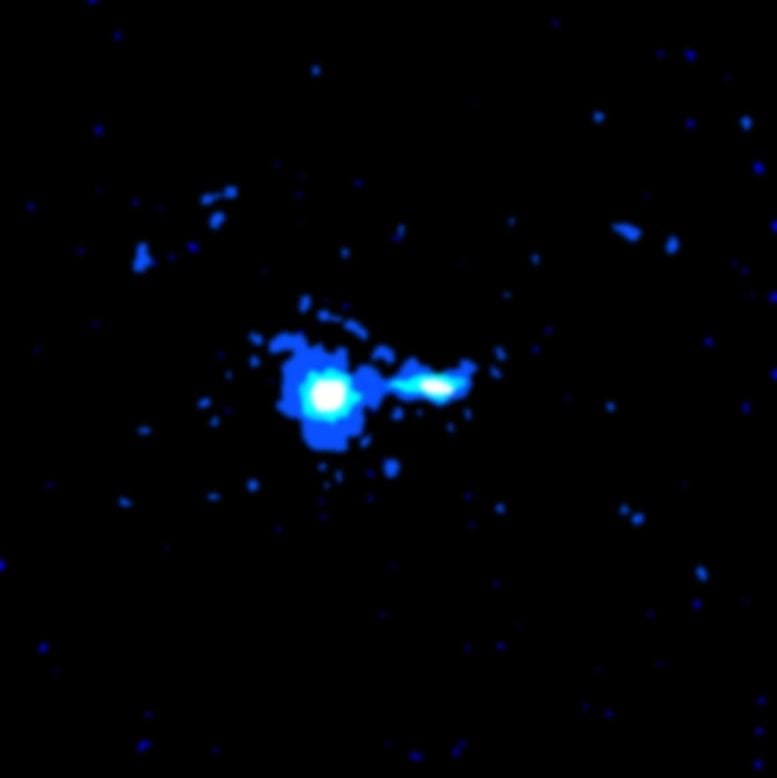Luminous Quasar PKS 0637-752