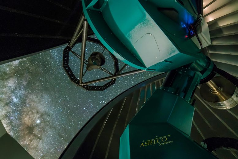 טלסקופ MIT ארטמיס סגור