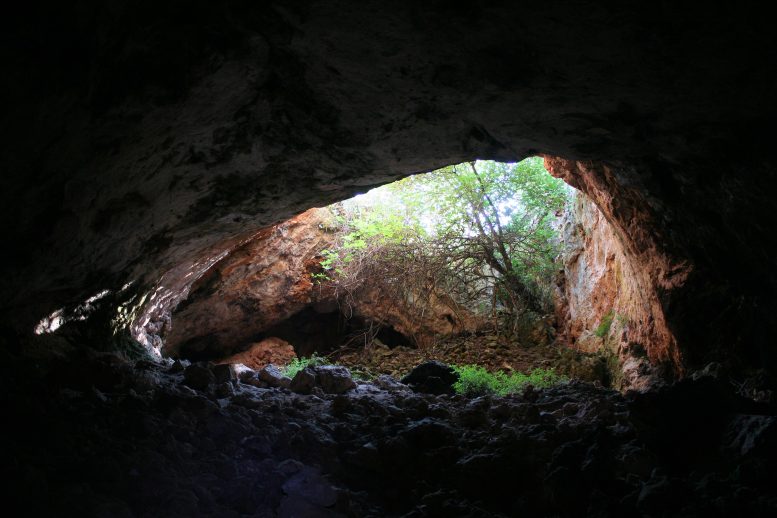 Marmoles Cave Entrance