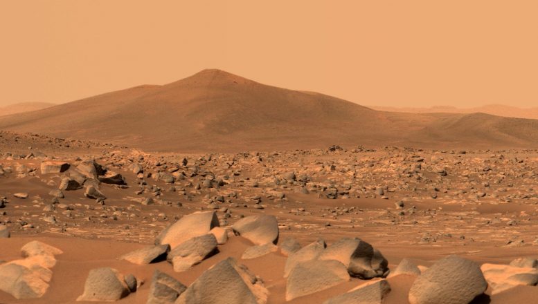 Mastcam-Z Views 'Santa Cruz' on Mars