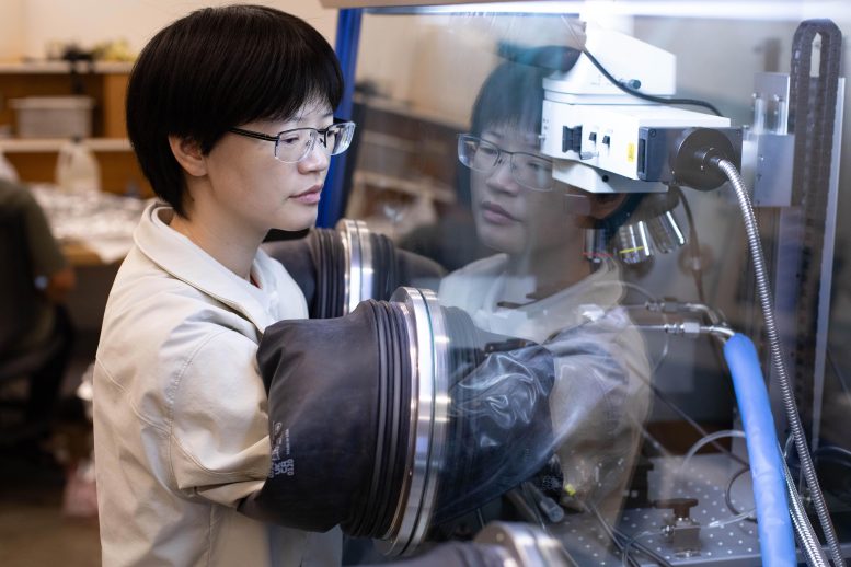 Mengke Liu Quantum Device Glove Box