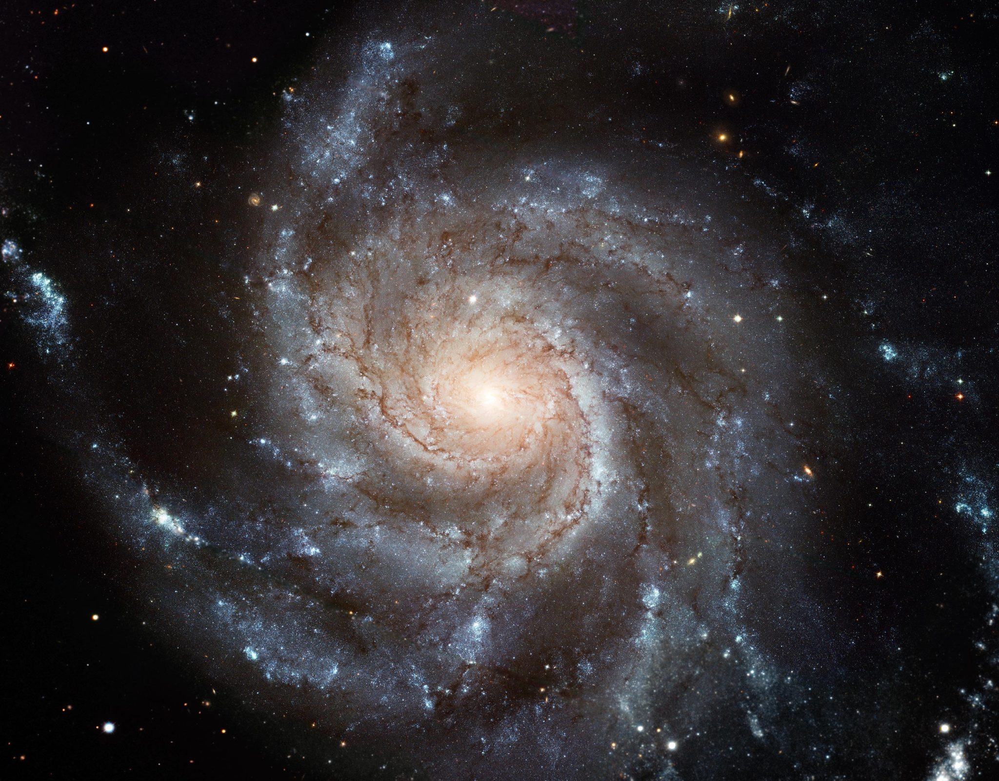 Hubble Spies A Mesmerizing Meandering Spiral Galaxy 0076