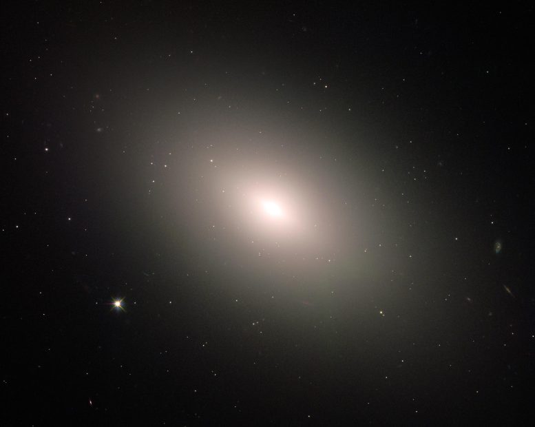 Messier 59 Hubble