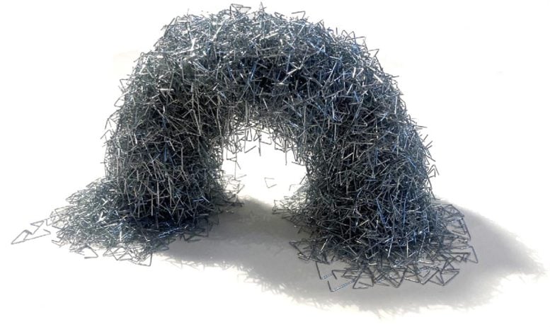 “Like Liquid Metal”: Scientists Create Strange Shape-Shifting Material