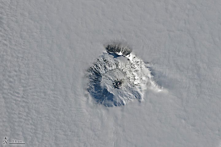 Mount Erebus Breaks Through Annotated