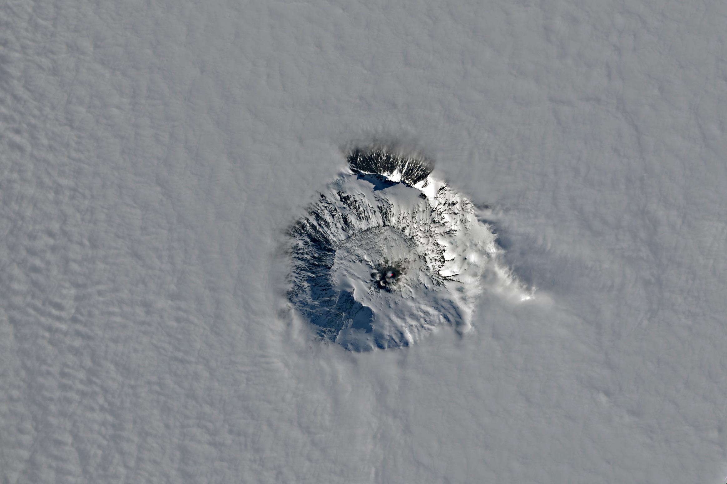 Mount Erebus’ Dramatic Emergence From the Antarctic Clouds