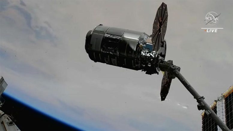 NASA Astronauts Capture Cygnus Cargo Craft