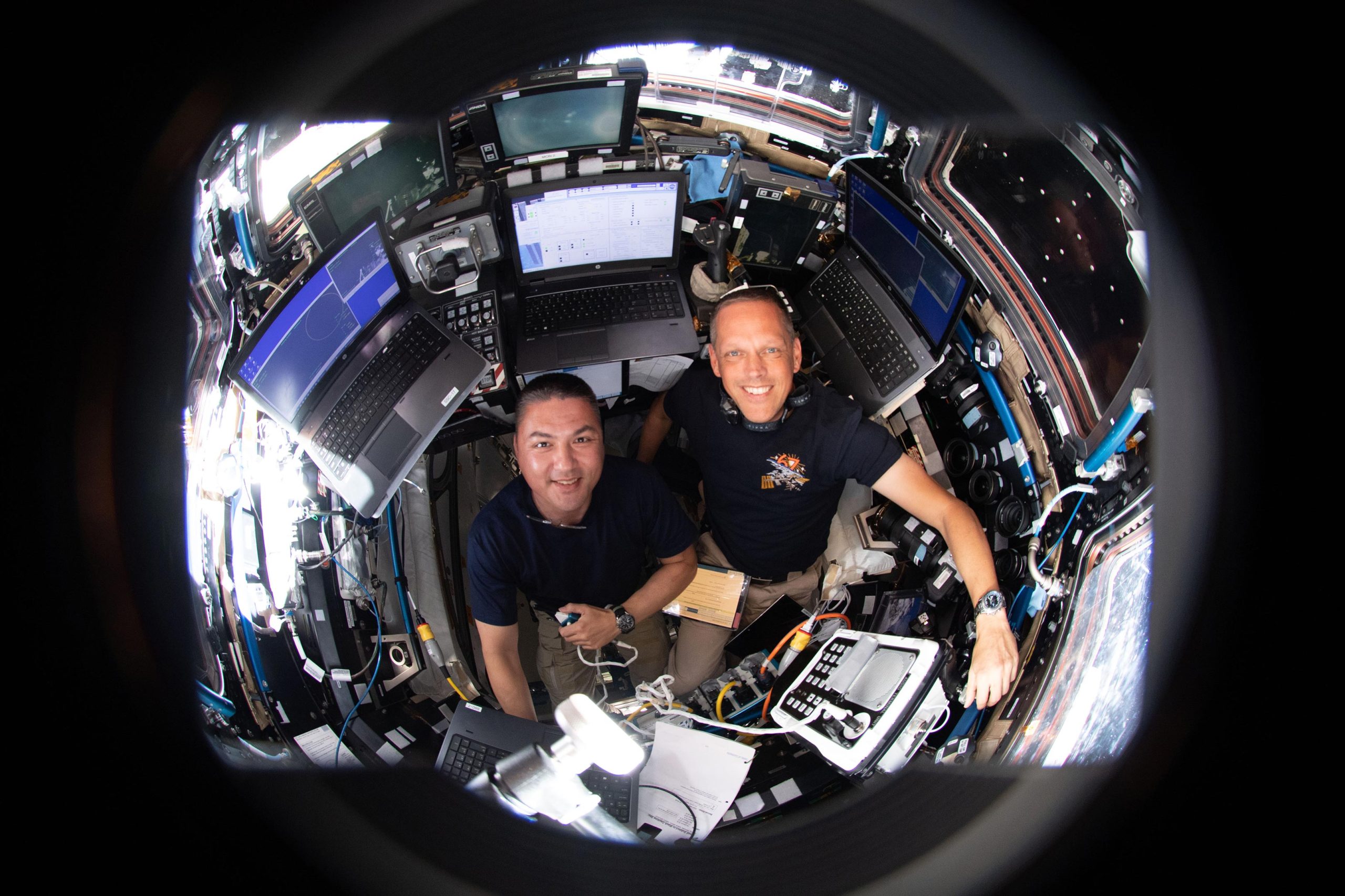 Space Station Crew Explores How Space Affects Eyes, Brain and Heart - SciTechDaily