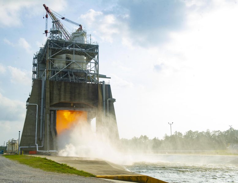 NASA Conducts RS-25 Hot Fire Test March 2023