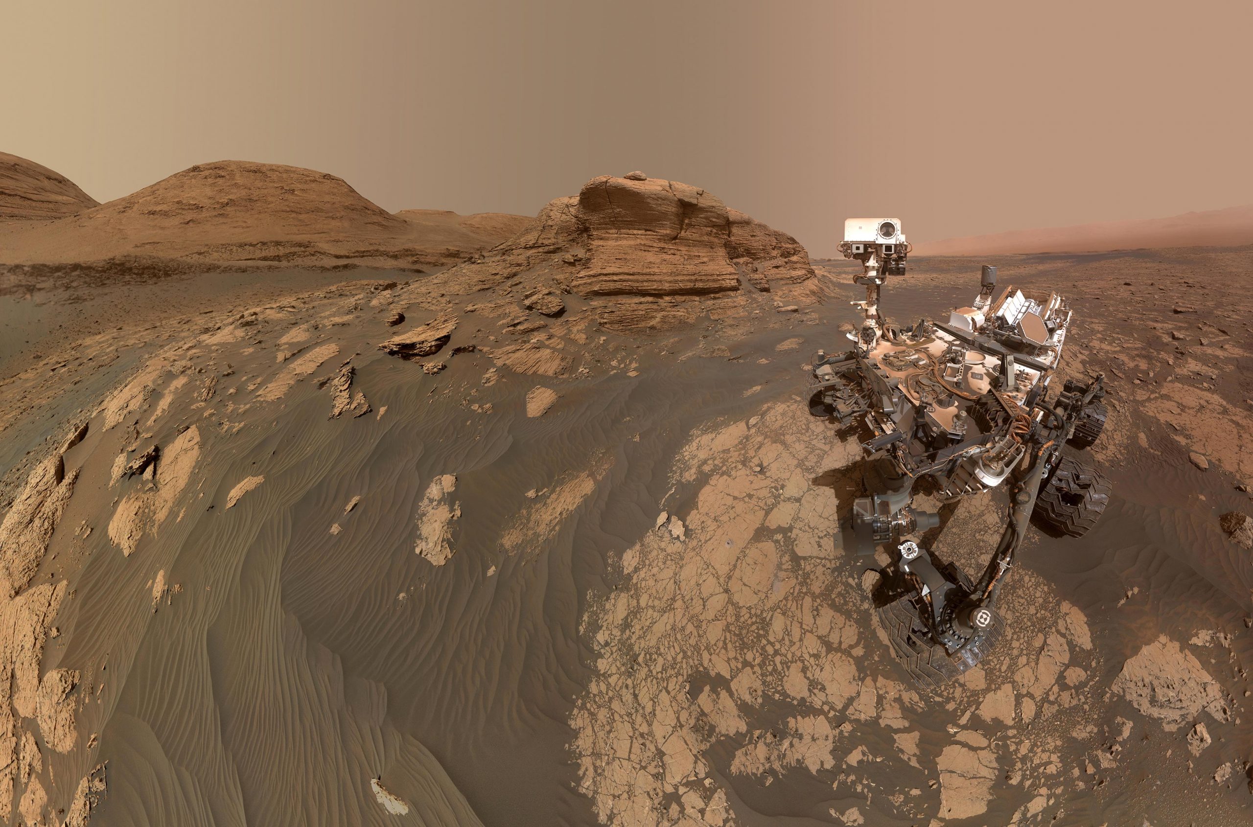 NASA s Curiosity Mars Rover Snaps Stunning Selfie With Mont Mercou 