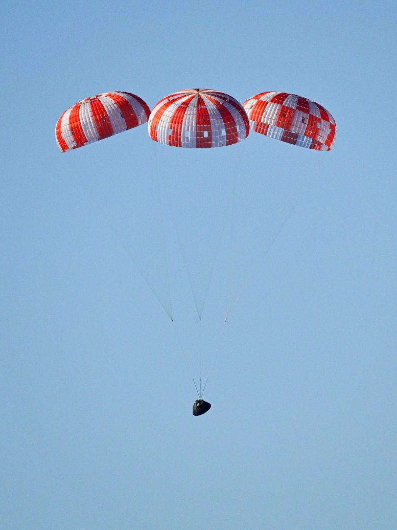 NASA Orion Spacecraft Main Parachutes