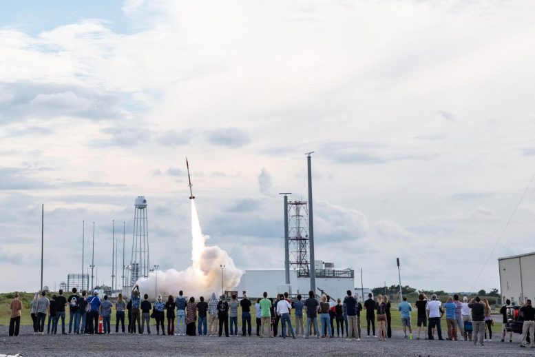 NASA Rocket Carries University Experiments to Space