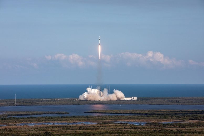 NASA SpaceX CRS-30 Liftoff