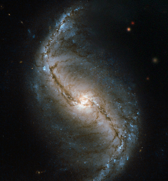 New Hubble Image of Barred Spiral Galaxy NGC 986