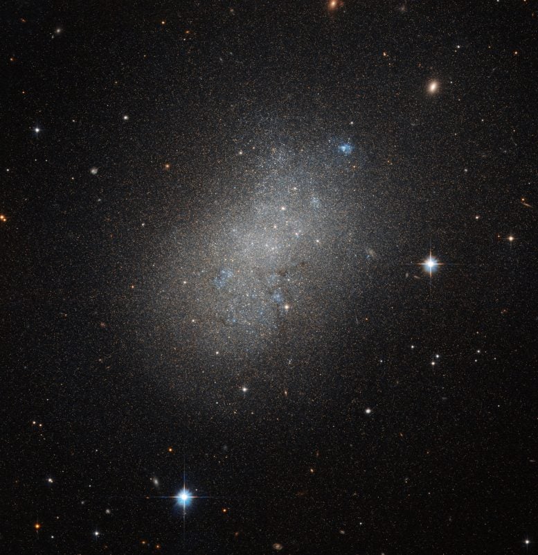 New Hubble VImage of Dwarf Galaxy NGC 5264