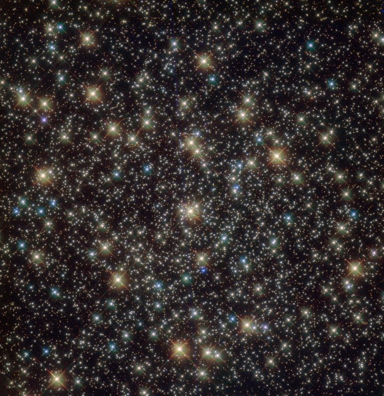 New Hubble Image of Globular Cluster NGC 3201