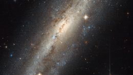 New Hubble Image of NGC 7640