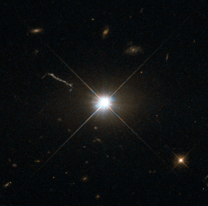 New Hubble Image of Quasar 3C 273