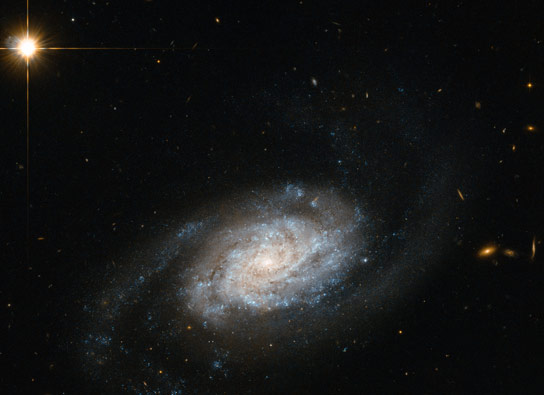 New Hubble Image of Spiral Galaxy NGC 3455