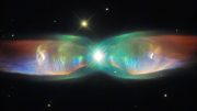New Hubble Image of the Twin Jet Nebula