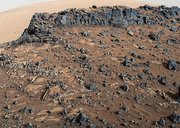New Image of Mount Sharp from NASA's Curiosity Mars Rover