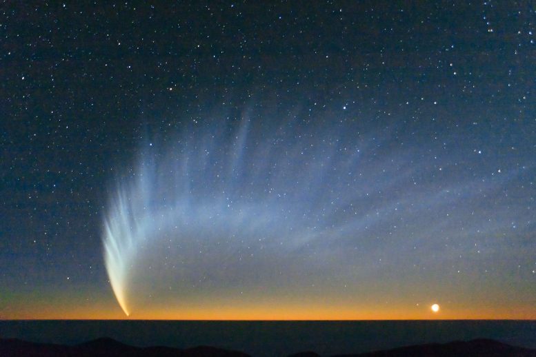 New Insights on Comet Tails Are Blowing in the Solar Wind
