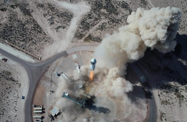 New Shepard Lifts Off From Blue Origin's Launch Site One