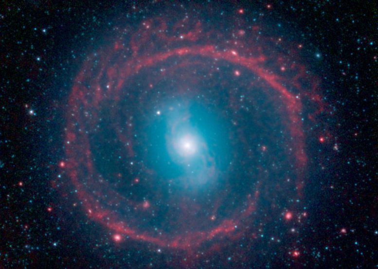 New Spitzer Image of Galaxy NGC 1291