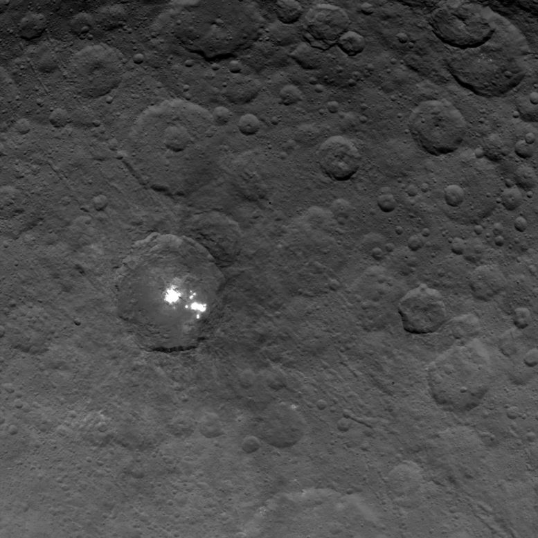Newest Dawn Image Shows Bright Spots on Ceres