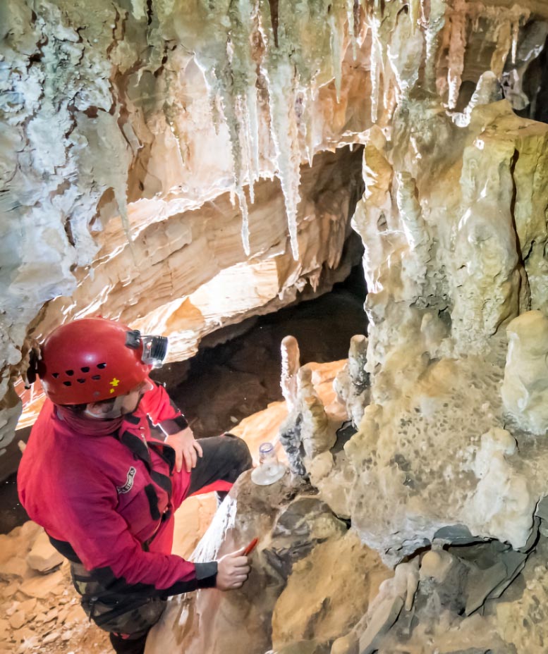 Nicolás Strikis Collects Stalagmite Specimens at Onça Cave