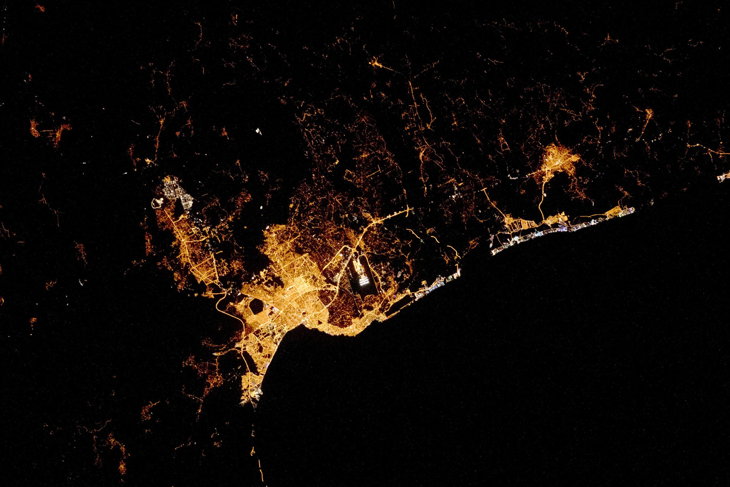 Astronaut’s Nighttime Odyssey: A Spectacular View of Antalya, Türkiye