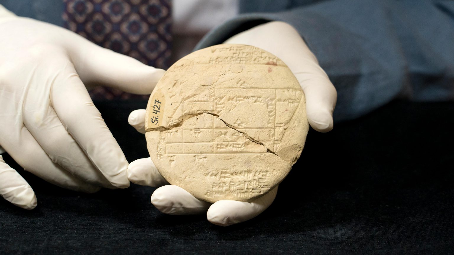 Incredible 3700YearOld Babylonian Clay Tablet Is World’s Oldest