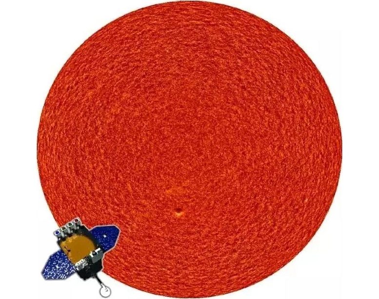 Pattern of Convection at the Surface of the Sun