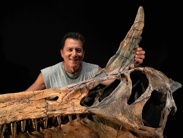 Paul Sereno Spinosaurus mirabilis Skull