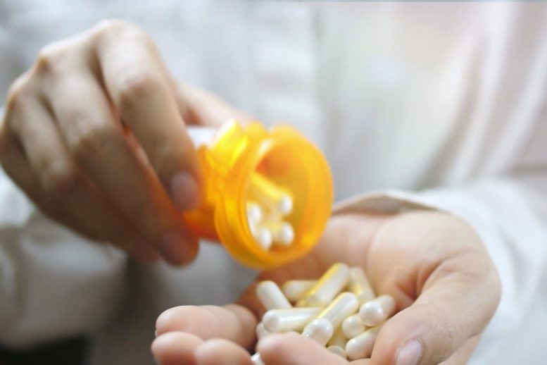 One-Third of Older Adults With Cognitive Disorders Take Drugs That Could Harm Them