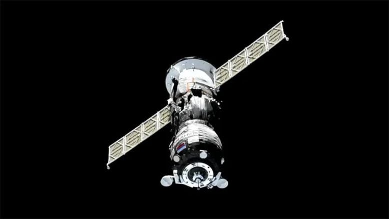 Progress 88 Cargo Craft Approaches Space Station